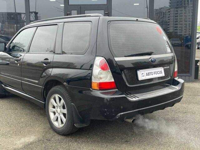 Черный Субару Форестер, объемом двигателя 2 л и пробегом 343 тыс. км за 6490 $, фото 5 на Automoto.ua