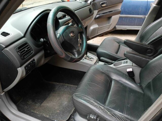 Черный Субару Форестер, объемом двигателя 2 л и пробегом 188 тыс. км за 4500 $, фото 1 на Automoto.ua