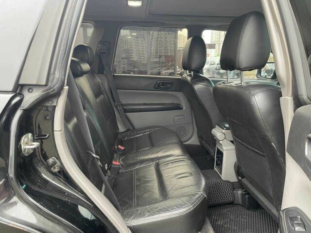 Черный Субару Форестер, объемом двигателя 2 л и пробегом 343 тыс. км за 6490 $, фото 10 на Automoto.ua