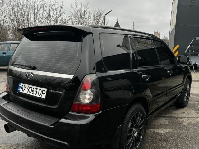 Черный Субару Форестер, объемом двигателя 2.5 л и пробегом 302 тыс. км за 8500 $, фото 3 на Automoto.ua