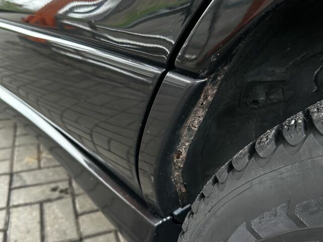 Черный Субару Форестер, объемом двигателя 2.5 л и пробегом 302 тыс. км за 8500 $, фото 6 на Automoto.ua