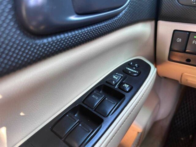 Чорний Субару Forester, об'ємом двигуна 2 л та пробігом 331 тис. км за 6283 $, фото 23 на Automoto.ua