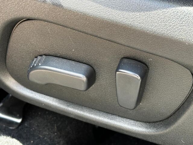 Черный Субару Форестер, объемом двигателя 2.5 л и пробегом 137 тыс. км за 15490 $, фото 15 на Automoto.ua