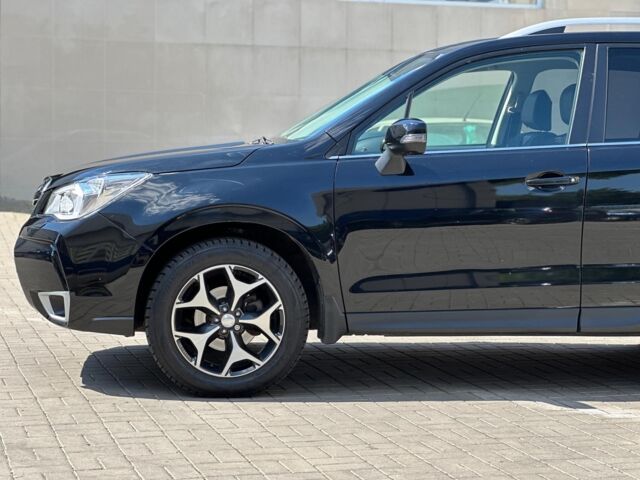 Черный Субару Форестер, объемом двигателя 2.5 л и пробегом 137 тыс. км за 15490 $, фото 4 на Automoto.ua