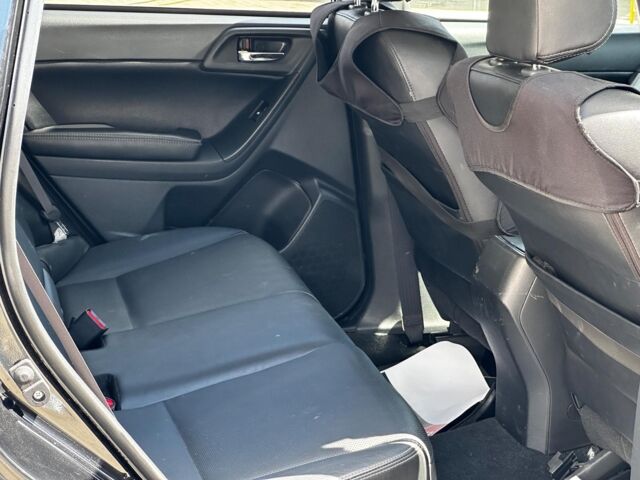 Черный Субару Форестер, объемом двигателя 2.5 л и пробегом 137 тыс. км за 15490 $, фото 26 на Automoto.ua