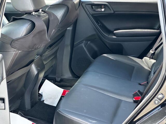 Черный Субару Форестер, объемом двигателя 2.5 л и пробегом 137 тыс. км за 15490 $, фото 24 на Automoto.ua