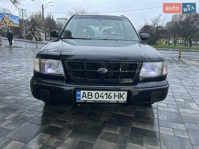 Черный Субару Форестер, объемом двигателя 1.99 л и пробегом 360 тыс. км за 2950 $, фото 6 на Automoto.ua