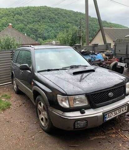 Черный Субару Форестер, объемом двигателя 2 л и пробегом 227 тыс. км за 3200 $, фото 1 на Automoto.ua