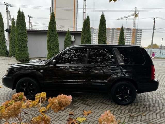 Черный Субару Форестер, объемом двигателя 2 л и пробегом 225 тыс. км за 4600 $, фото 4 на Automoto.ua