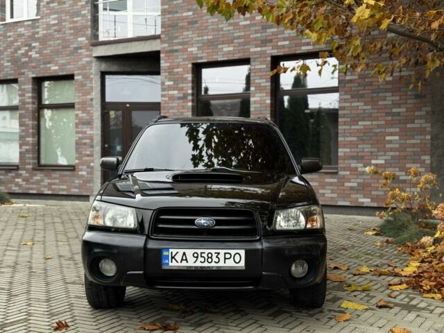 Черный Субару Форестер, объемом двигателя 2 л и пробегом 225 тыс. км за 4600 $, фото 1 на Automoto.ua
