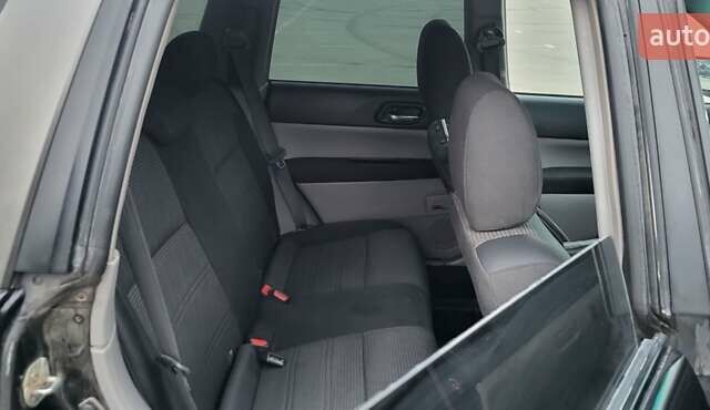 Черный Субару Форестер, объемом двигателя 2 л и пробегом 198 тыс. км за 6000 $, фото 17 на Automoto.ua