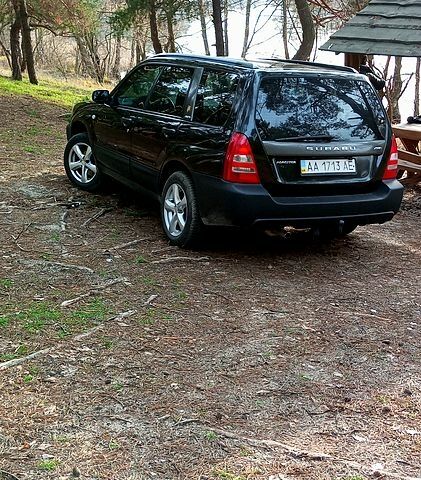 Чорний Субару Forester, об'ємом двигуна 2.5 л та пробігом 158 тис. км за 6200 $, фото 1 на Automoto.ua