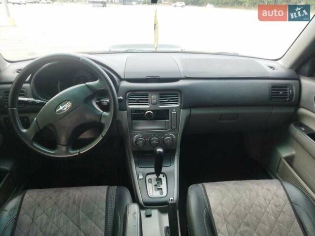 Чорний Субару Forester, об'ємом двигуна 2 л та пробігом 250 тис. км за 5300 $, фото 8 на Automoto.ua
