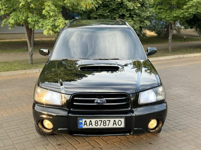 Черный Субару Форестер, объемом двигателя 2 л и пробегом 400 тыс. км за 5700 $, фото 1 на Automoto.ua