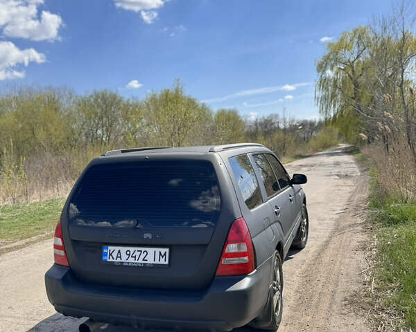 Чорний Субару Forester, об'ємом двигуна 2.46 л та пробігом 360 тис. км за 6000 $, фото 5 на Automoto.ua