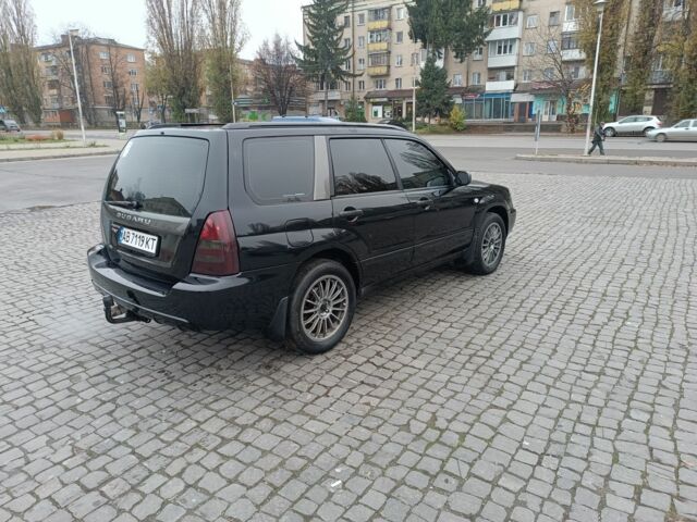 Черный Субару Форестер, объемом двигателя 2 л и пробегом 230 тыс. км за 6500 $, фото 4 на Automoto.ua