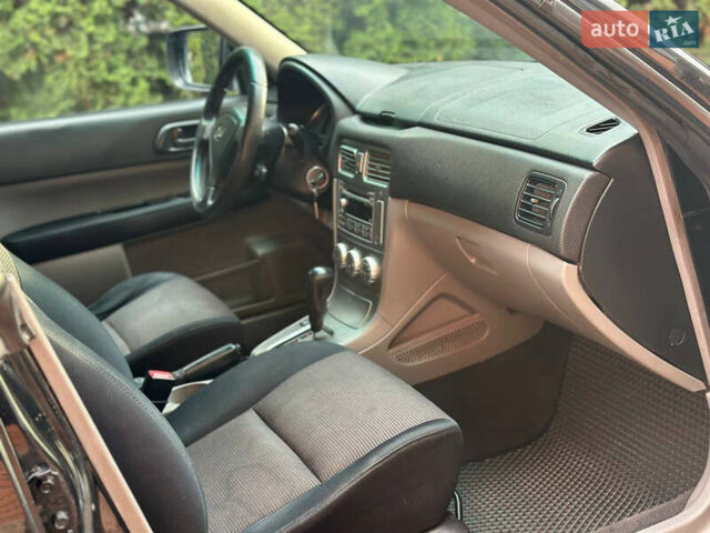 Субару Forester 2005 у Києві на Automoto.ua Чорний Субару Forester, об'ємом двигуна 1.99 л та пробігом 530 тис. км за 4800 $, фото 7 на Automoto.ua