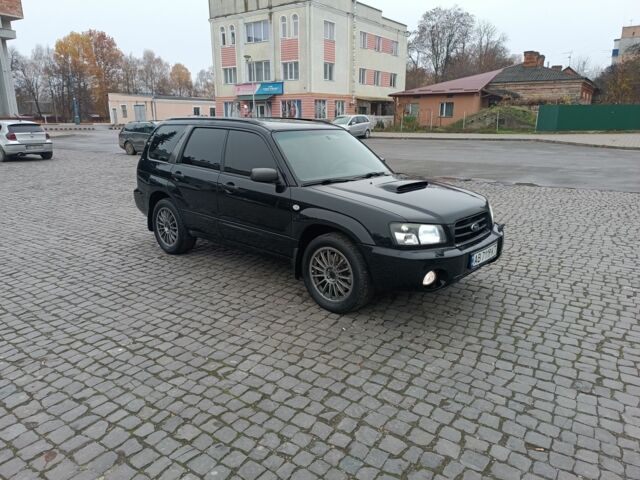 Черный Субару Форестер, объемом двигателя 2 л и пробегом 230 тыс. км за 6500 $, фото 5 на Automoto.ua