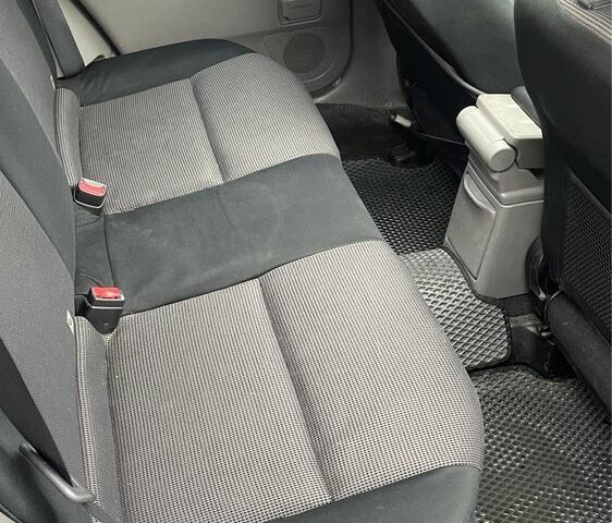 Чорний Субару Forester, об'ємом двигуна 2 л та пробігом 320 тис. км за 5000 $, фото 9 на Automoto.ua