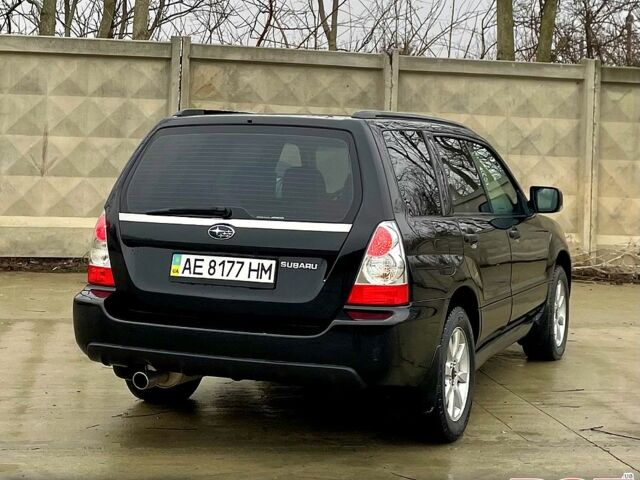 Чорний Субару Forester, об'ємом двигуна 2 л та пробігом 189 тис. км за 6600 $, фото 4 на Automoto.ua