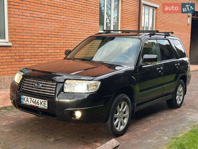 Субару Forester 2005 у Києві на Automoto.ua Чорний Субару Forester, об'ємом двигуна 1.99 л та пробігом 530 тис. км за 4800 $, фото 4 на Automoto.ua