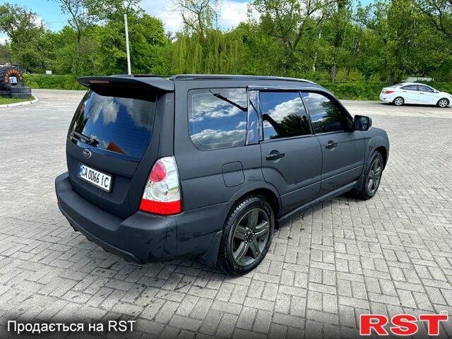 Чорний Субару Forester, об'ємом двигуна 2.5 л та пробігом 255 тис. км за 10000 $, фото 4 на Automoto.ua