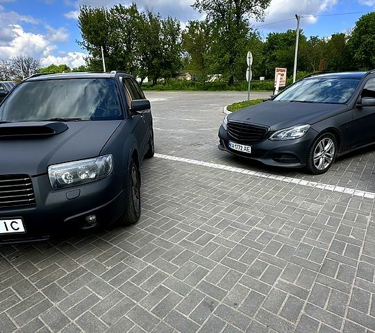 Чорний Субару Forester, об'ємом двигуна 2.5 л та пробігом 255 тис. км за 10000 $, фото 13 на Automoto.ua