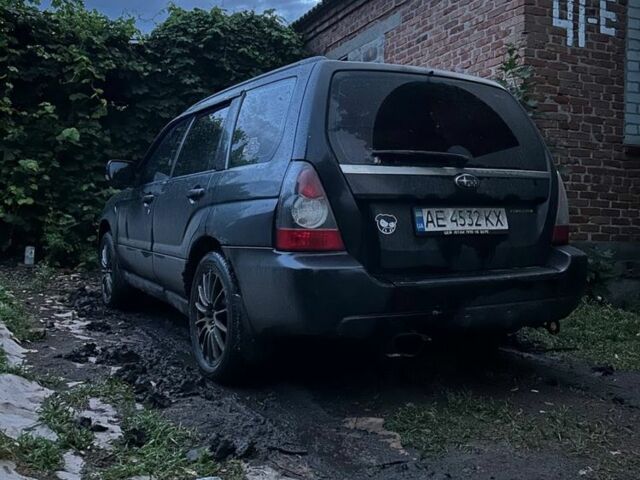 Субару Форестер 2006 в Павлограде на Automoto.ua Черный Субару Форестер, объемом двигателя 2.5 л и пробегом 360 тыс. км за 6000 $, фото 5 на Automoto.ua
