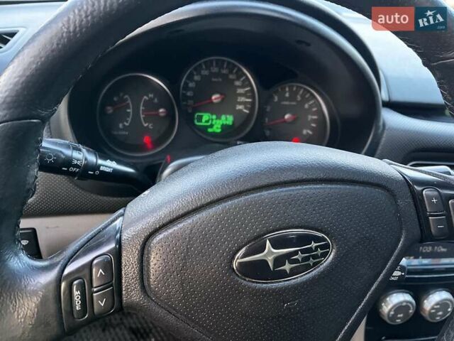 Черный Субару Форестер, объемом двигателя 2.5 л и пробегом 235 тыс. км за 5650 $, фото 5 на Automoto.ua