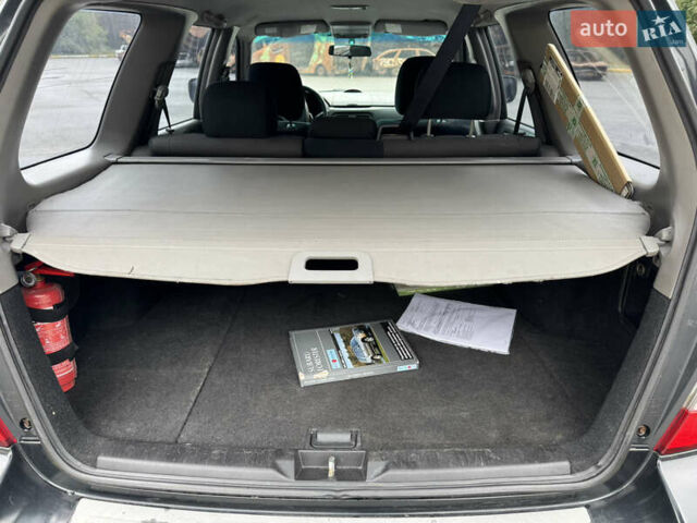 Чорний Субару Forester, об'ємом двигуна 1.99 л та пробігом 400 тис. км за 5500 $, фото 4 на Automoto.ua