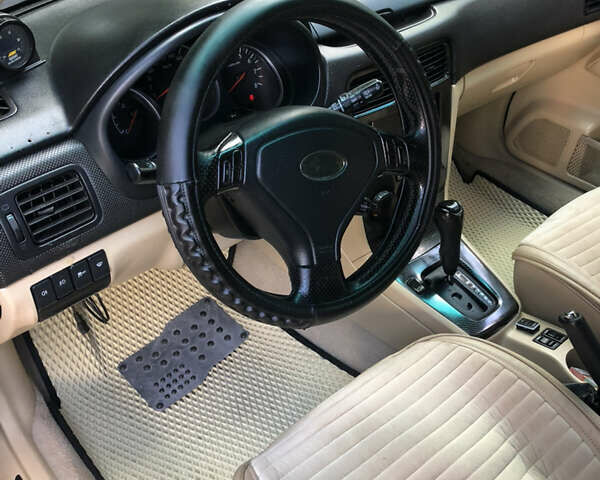 Черный Субару Форестер, объемом двигателя 2.5 л и пробегом 280 тыс. км за 9000 $, фото 4 на Automoto.ua