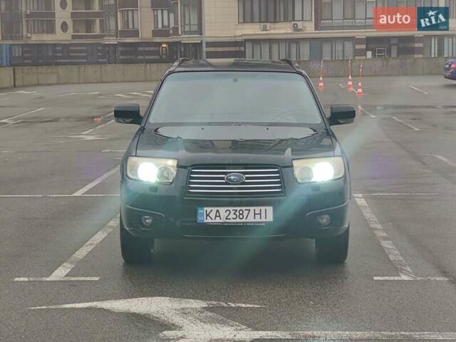 Чорний Субару Forester, об'ємом двигуна 1.99 л та пробігом 252 тис. км за 6000 $, фото 6 на Automoto.ua