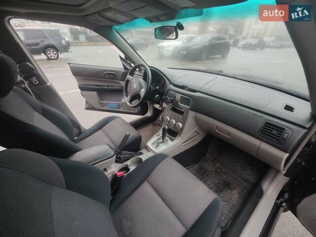 Чорний Субару Forester, об'ємом двигуна 1.99 л та пробігом 252 тис. км за 6000 $, фото 25 на Automoto.ua