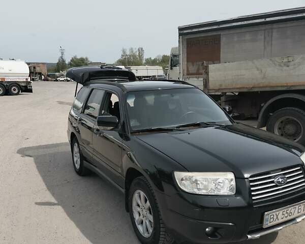 Чорний Субару Forester, об'ємом двигуна 1.99 л та пробігом 240 тис. км за 6400 $, фото 1 на Automoto.ua