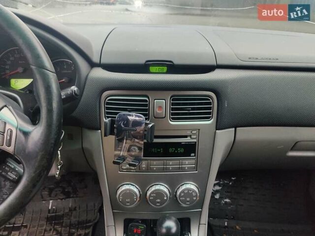 Чорний Субару Forester, об'ємом двигуна 1.99 л та пробігом 252 тис. км за 6000 $, фото 13 на Automoto.ua