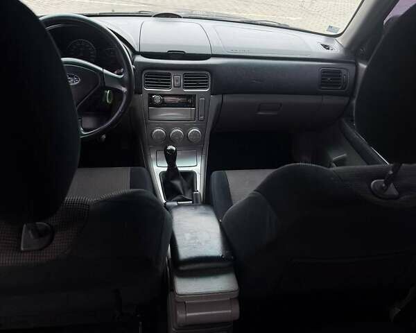 Черный Субару Форестер, объемом двигателя 1.99 л и пробегом 277 тыс. км за 6500 $, фото 17 на Automoto.ua