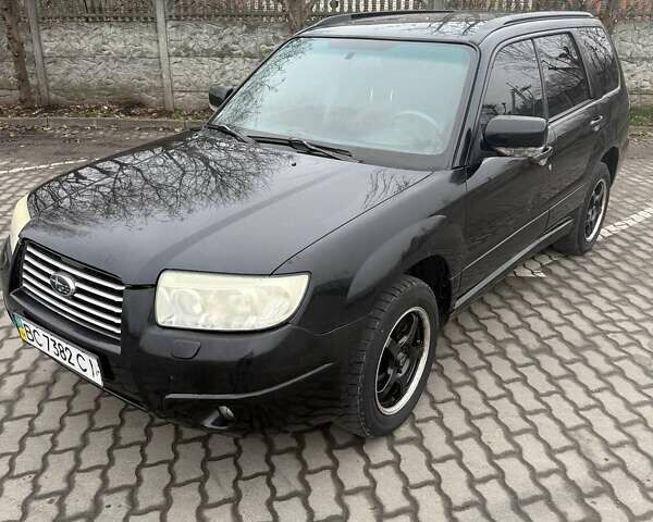 Черный Субару Форестер, объемом двигателя 1.99 л и пробегом 277 тыс. км за 6500 $, фото 4 на Automoto.ua