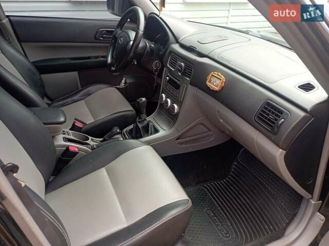 Чорний Субару Forester, об'ємом двигуна 2 л та пробігом 222 тис. км за 6500 $, фото 13 на Automoto.ua