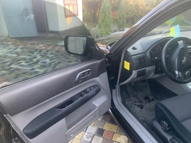 Чорний Субару Forester, об'ємом двигуна 2 л та пробігом 258 тис. км за 5800 $, фото 10 на Automoto.ua