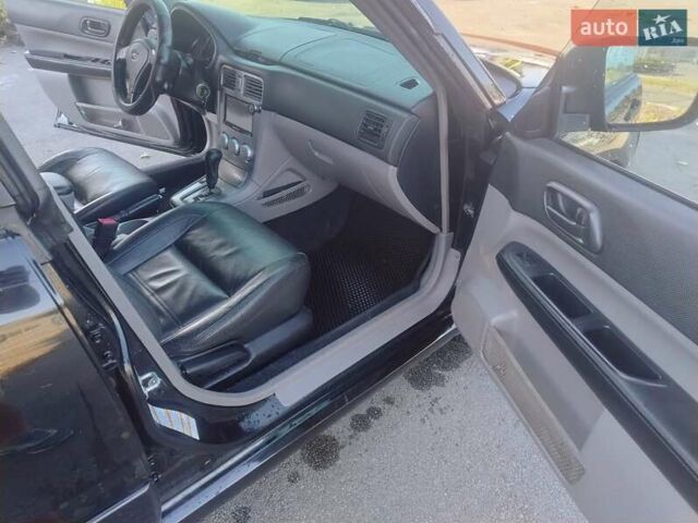 Чорний Субару Forester, об'ємом двигуна 1.99 л та пробігом 315 тис. км за 5750 $, фото 11 на Automoto.ua