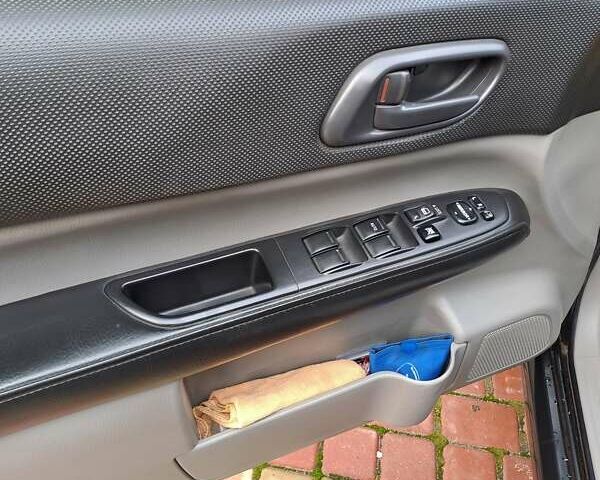 Черный Субару Форестер, объемом двигателя 1.99 л и пробегом 225 тыс. км за 8000 $, фото 9 на Automoto.ua