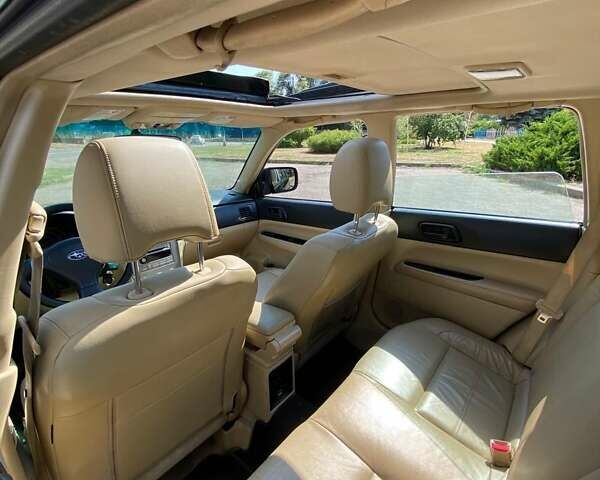 Черный Субару Форестер, объемом двигателя 2 л и пробегом 496 тыс. км за 5600 $, фото 18 на Automoto.ua