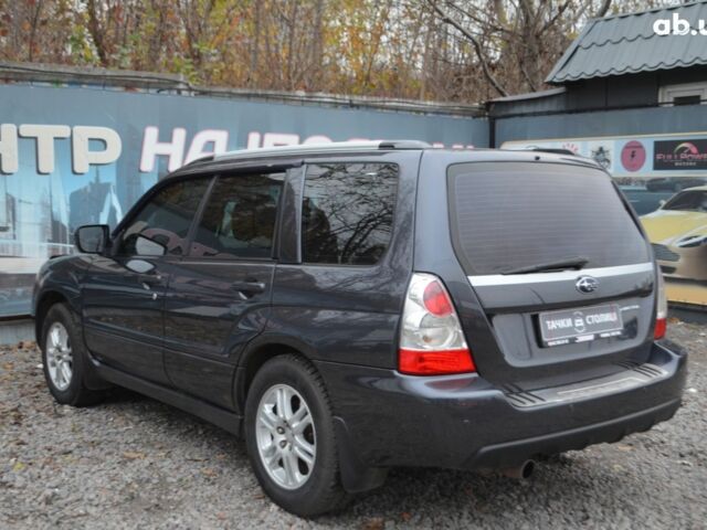 Черный Субару Форестер, объемом двигателя 2.5 л и пробегом 292 тыс. км за 7000 $, фото 3 на Automoto.ua