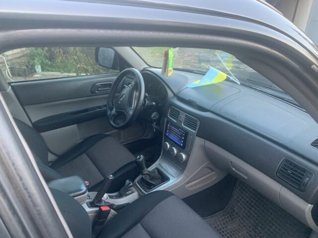 Чорний Субару Forester, об'ємом двигуна 2 л та пробігом 258 тис. км за 5800 $, фото 4 на Automoto.ua