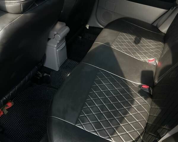 Чорний Субару Forester, об'ємом двигуна 1.99 л та пробігом 255 тис. км за 7800 $, фото 2 на Automoto.ua