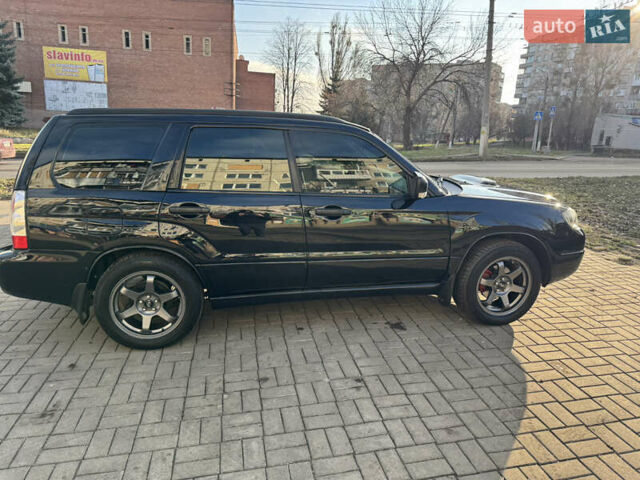 Чорний Субару Forester, об'ємом двигуна 2 л та пробігом 260 тис. км за 6400 $, фото 5 на Automoto.ua