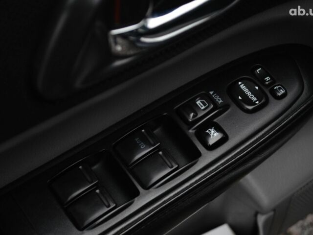 Черный Субару Форестер, объемом двигателя 2.5 л и пробегом 292 тыс. км за 7000 $, фото 16 на Automoto.ua