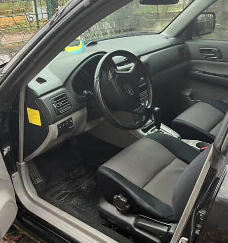 Чорний Субару Forester, об'ємом двигуна 2 л та пробігом 334 тис. км за 5900 $, фото 6 на Automoto.ua