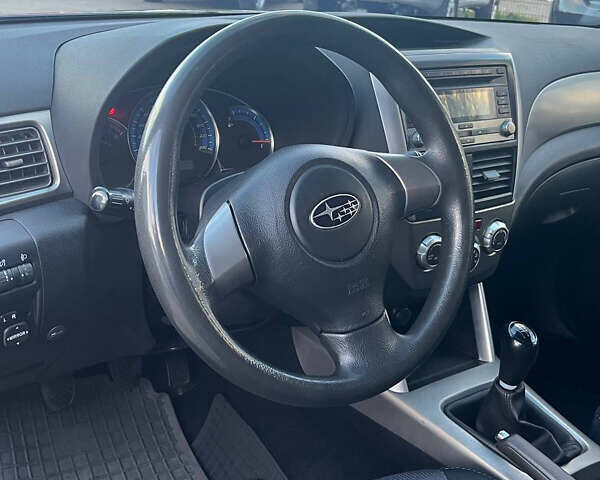 Чорний Субару Forester, об'ємом двигуна 2 л та пробігом 192 тис. км за 7600 $, фото 9 на Automoto.ua