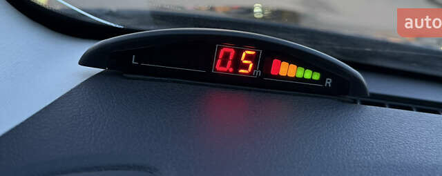 Черный Субару Форестер, объемом двигателя 1.99 л и пробегом 178 тыс. км за 8700 $, фото 60 на Automoto.ua